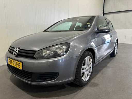 Volkswagen Golf 1.4 Trendline PN-913-B