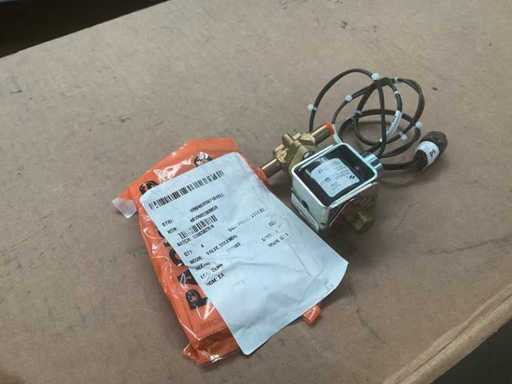 Parker ORS323 Solenoid Valve (4x)