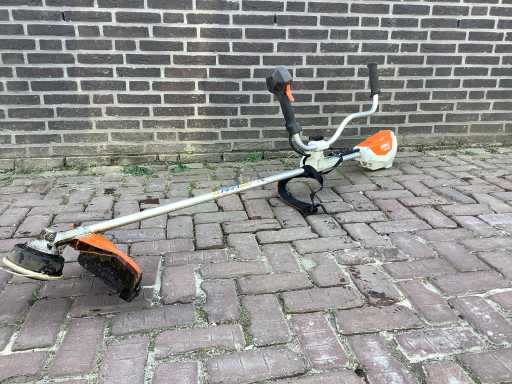 2021 Stihl FSA130 Bosmaaier