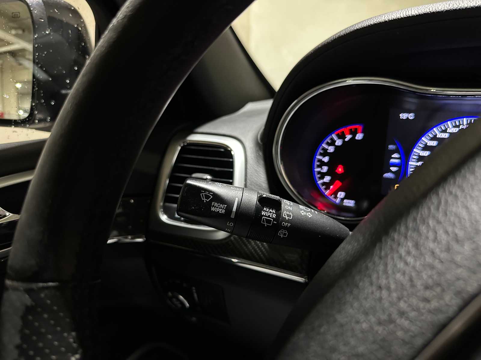 Jeep Grand Cherokee 6.4 V8 SRT8 468hp 2014, VH-541-B Commercial Vehicle