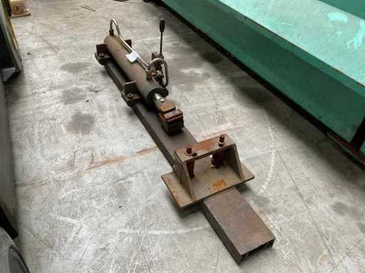 Hydraulische Biegemaschine