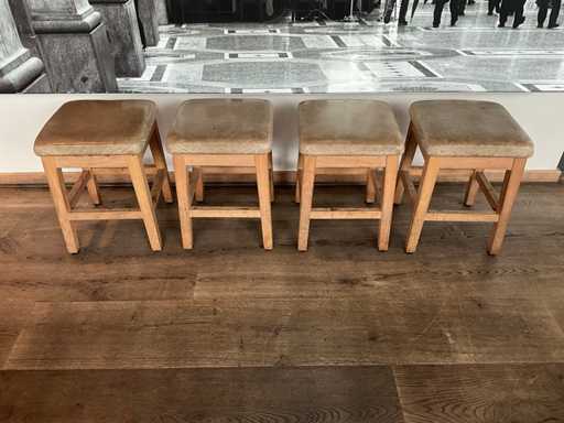 Cabins - Low stool (4x)