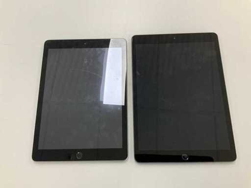 Apple - iPad 6 i 10,2 cala iPad 7 o średnicy Wi-Fi, 32GB Space Gray (2x)