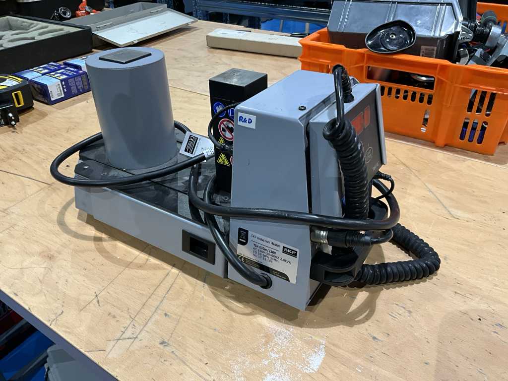 SKF TIH 030m Induction heater