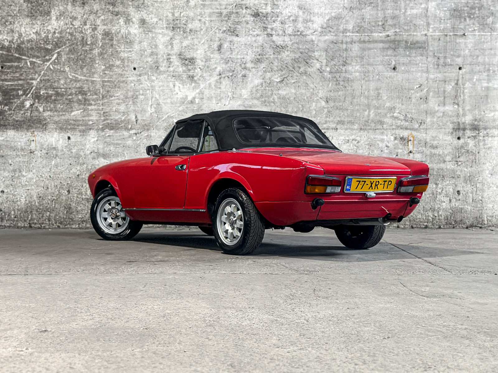 Fiat Spider 2000 H5 105pk 1983, 77-XR-TP 