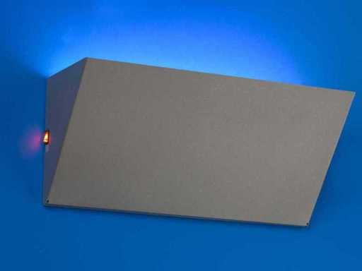 Pestwest Chameleon Uplight Professional Pest Catcher