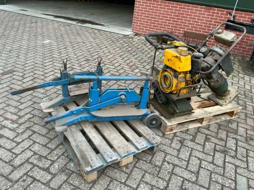 Dużo różnych narzędzi do nawierzchni (4x)