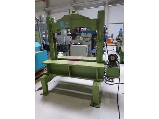 EB 100T Atelier Press