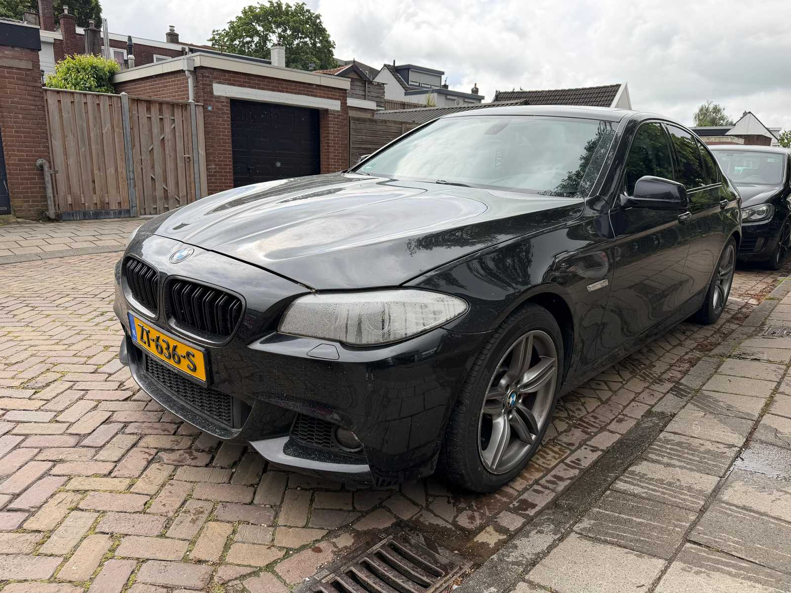 BMW – 5-serie – 550i High Executive – Passenger car – 2011