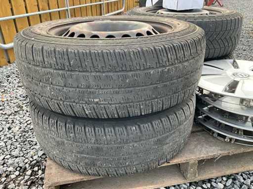Continental 205/65R16 Autoreifen