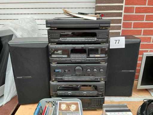 Kenwood Muziekinstallatie