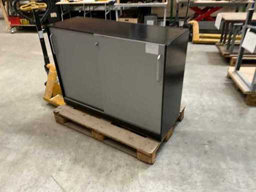 Werkzeugschrank/Werkstatt, Schrank/Aktenschrank 120x42x85cm grau