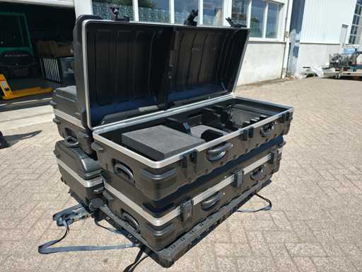 4x SKB - Flightcase 