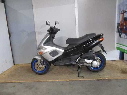 Gilera Runner - Moped scooter - Double disc 2 stroke - Scooter