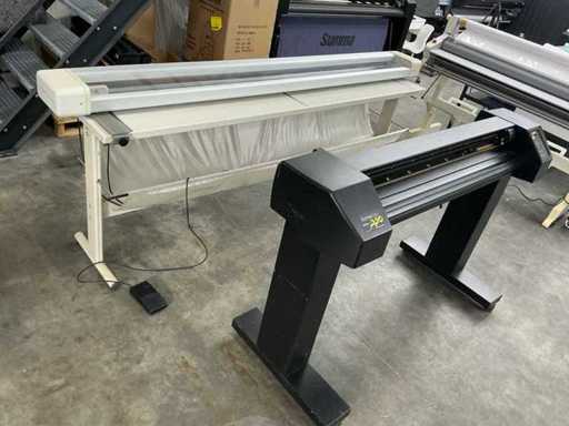 Neolt/calcomp Power plus 210/D1010 Roll cutter and Plotter (2x)