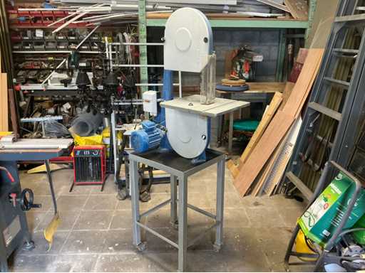 VEB Elektrotechnische Werke “Hans Beimler” E750AV-1 / D1000A Lintzaagmachine