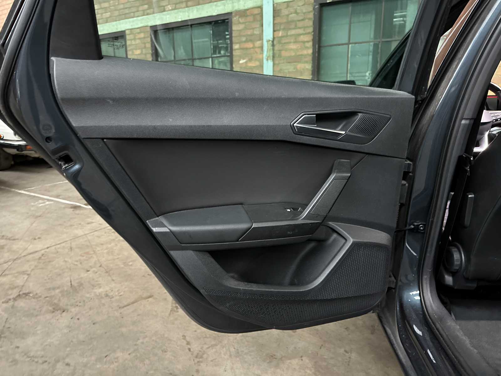 SEAT Leon Sportstourer 1.5 TSI FR Launch Edition 150pk 2021 (Origineel-NL & 1e Eigenaar), K-051-PP