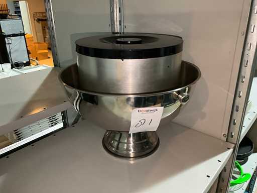 Ijsblokjes houder en wijnkoeler/bowl 