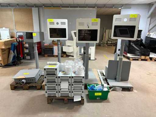 Set van 3 fototerminals met een set van 10 printers + 1 pallet met accessoires en terminalbehuizingen