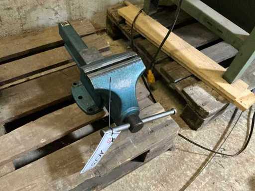 FZA Vise 160 mm