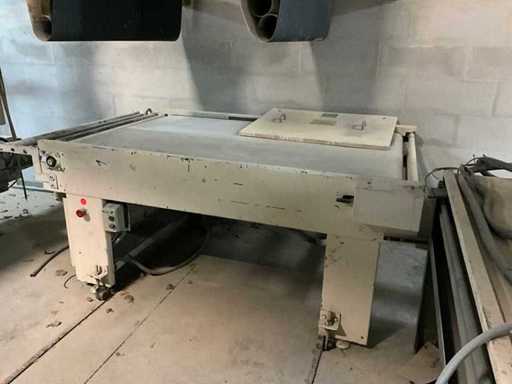 Rolling conveyor