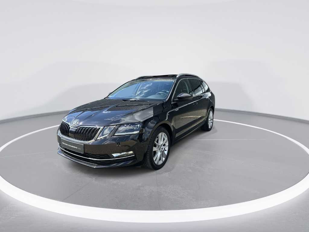 SKODA Octavia Combi 1.0 TSI Greentech Style Business | ST-858-S