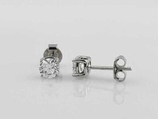 14 KT White Gold Earring With 1.01 Cts Natural Diamond