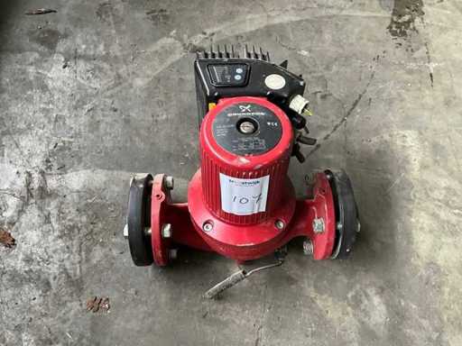 Grundfos UPE65-120F Circulation pump