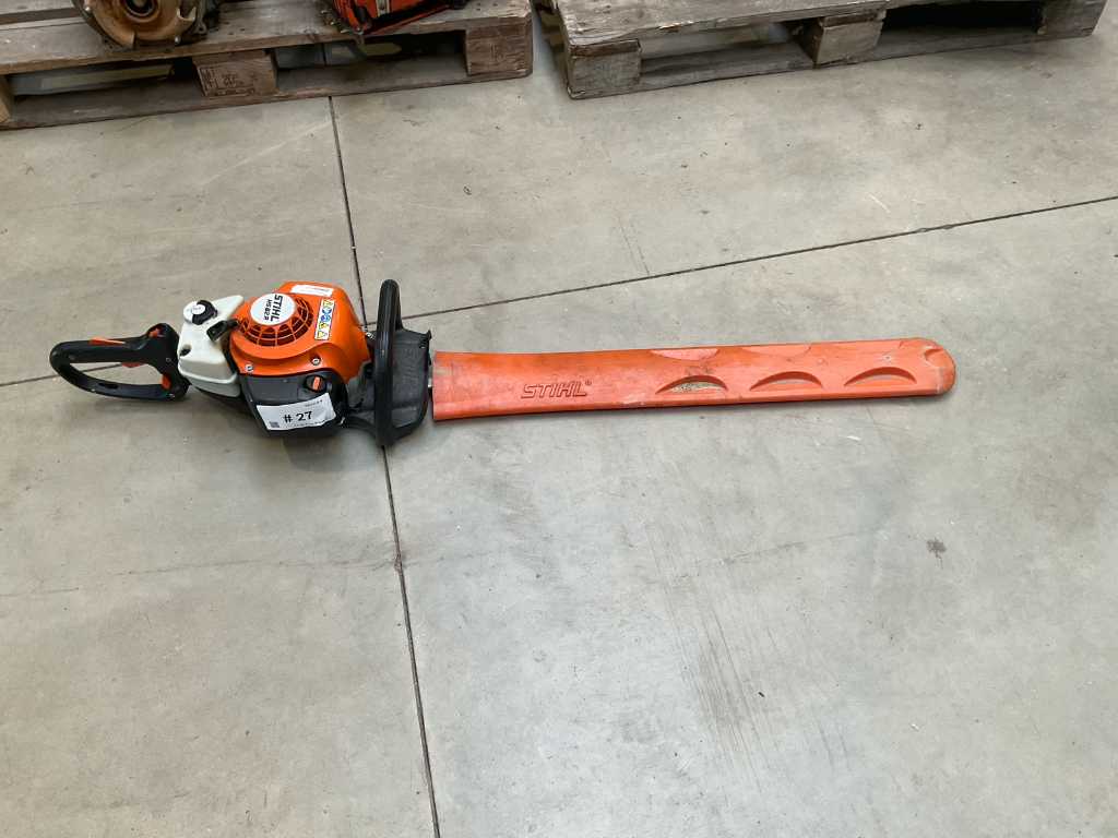 Hs82r deals hedge trimmer