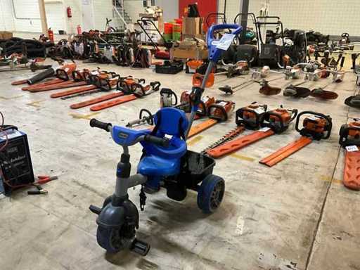 Kleiner Tikes-Dreiräder