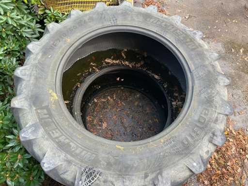 Michelin Xeobib 710/60R42 Pneumatique de tracteur (2x)