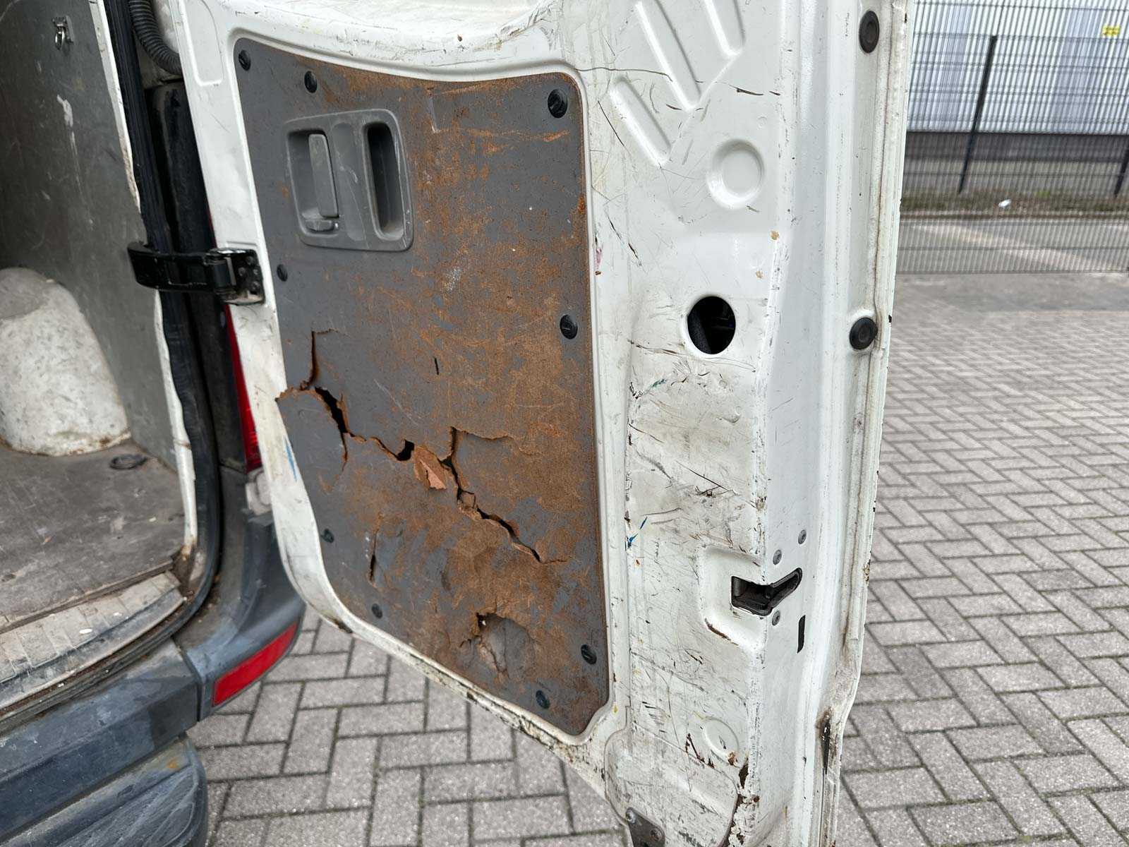 Volkswagen Crafter 35 2.5 TDI L2H1 DC 109pk 2008 (Origineel-NL), 62-VPJ-5