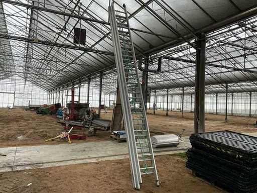 Échelle et escaliers