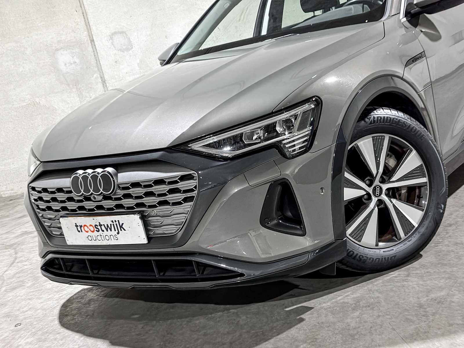 Audi Q8 e-tron 50 Quattro Edition 95 kWh 340hp 2023, S-106-PZ