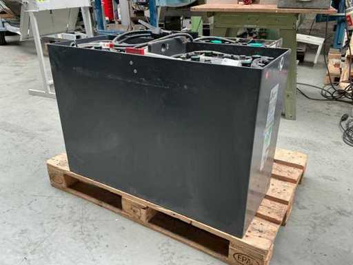 Midac 12/6MDL125 Heftruck accu