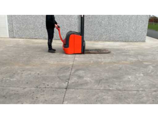 8d8abacb-e0cd-453c-a564-df84c0fc221a.mp4