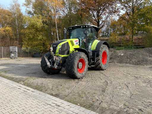 Tracteur agricole CLAAS ARION 850 C-MATIC à transmission intégrale