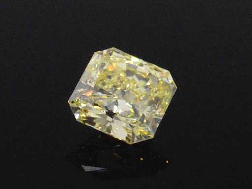 Fancy diamant 0.52 carat gecertificeerd
