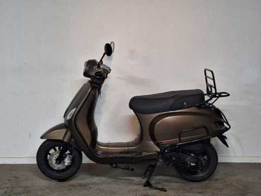 Agm VX Riva 45 km moped 4-stroke