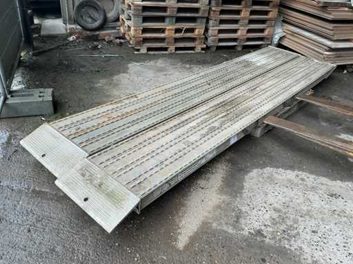 2012 Lenaerts Blommaerts VFR 105 Aluminium ramp (2x)