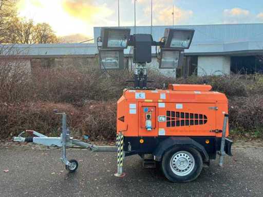 Torre luminosa a torre Superlight VT1 Torre luminosa mobile 2011