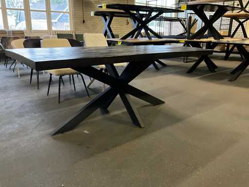 Table à manger 200 cm