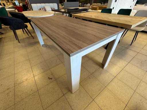 Table à manger Nevada