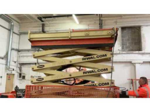 9304a10f-3e76-4124-82f8-3974327a4261.mp4