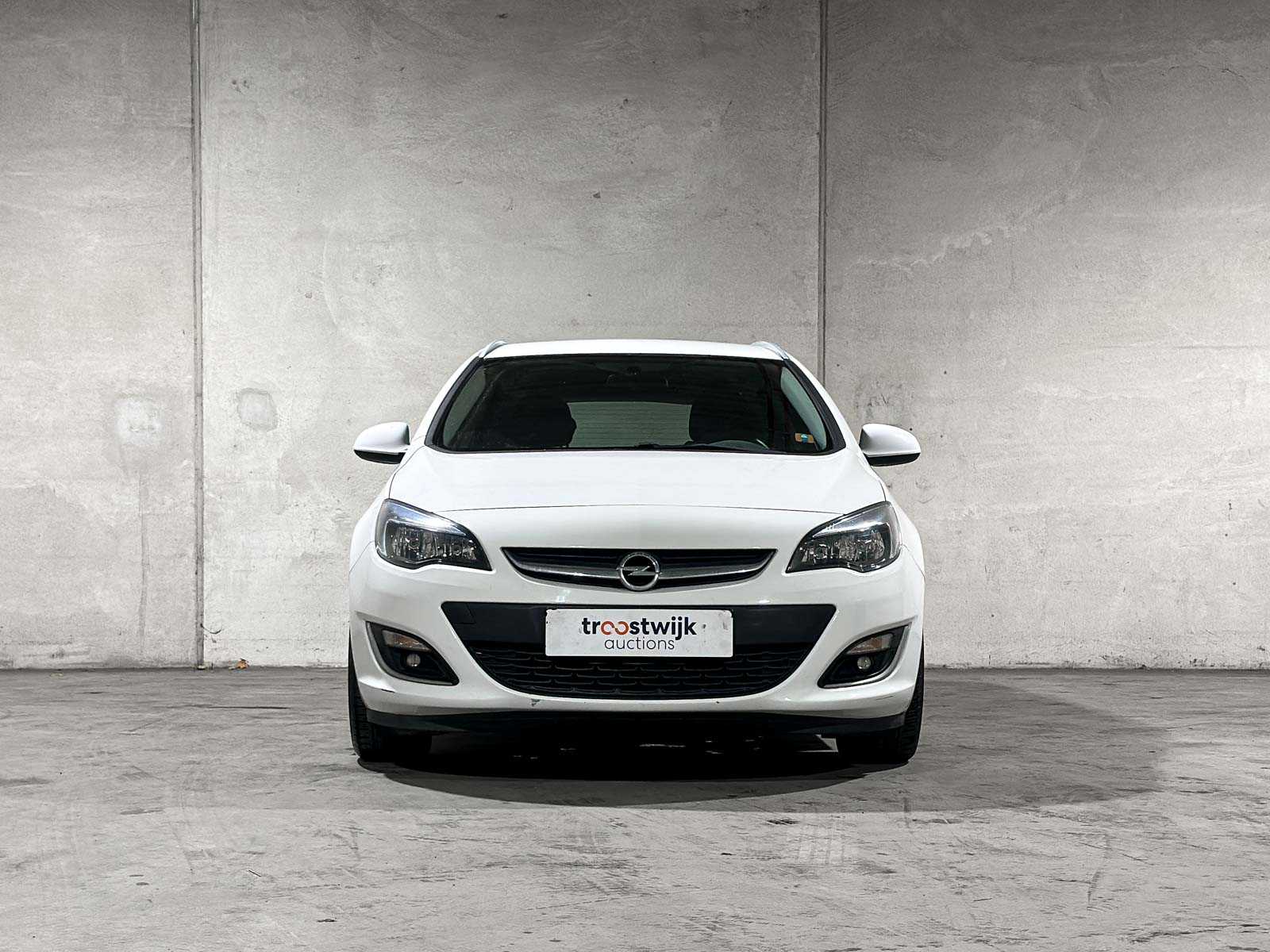 Opel Astra Sports Tourer 1.4 Design Edition 101pk 2013 (Origineel-NL), 5-SJJ-38