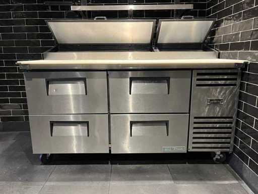 TRUE - TPP-AT-67D-4-HC - Banco da lavoro per pizza catering 4 cassetti e insaladiera