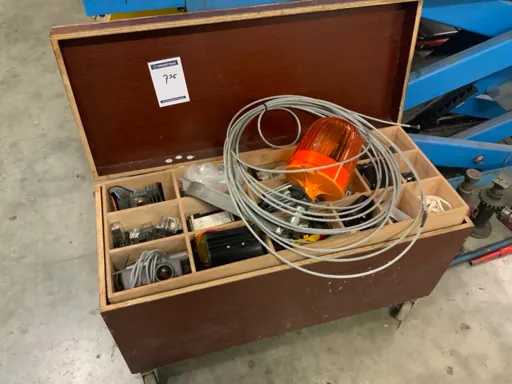 Componente electrice în găleată