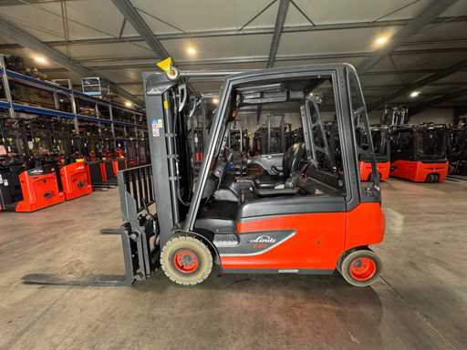 2016 Servicio+UVV 10/2026 Linde E30 3.000kg Triplex 3.+4.