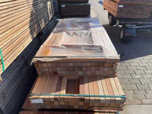 Poteaux rabotés Angelim Pedra 1550-2150x45x45mm (121x)