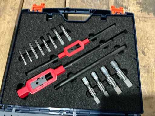 Garant tap- en matrijsset